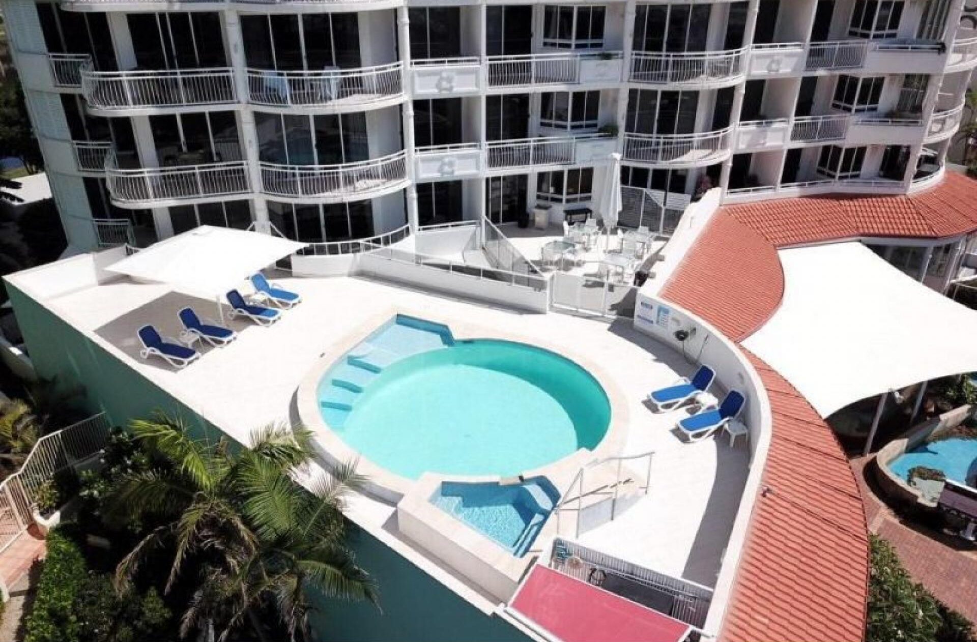 20a021285ee2533809bee8-l