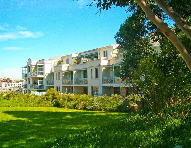 25619e5eeaf2e39568034a-l