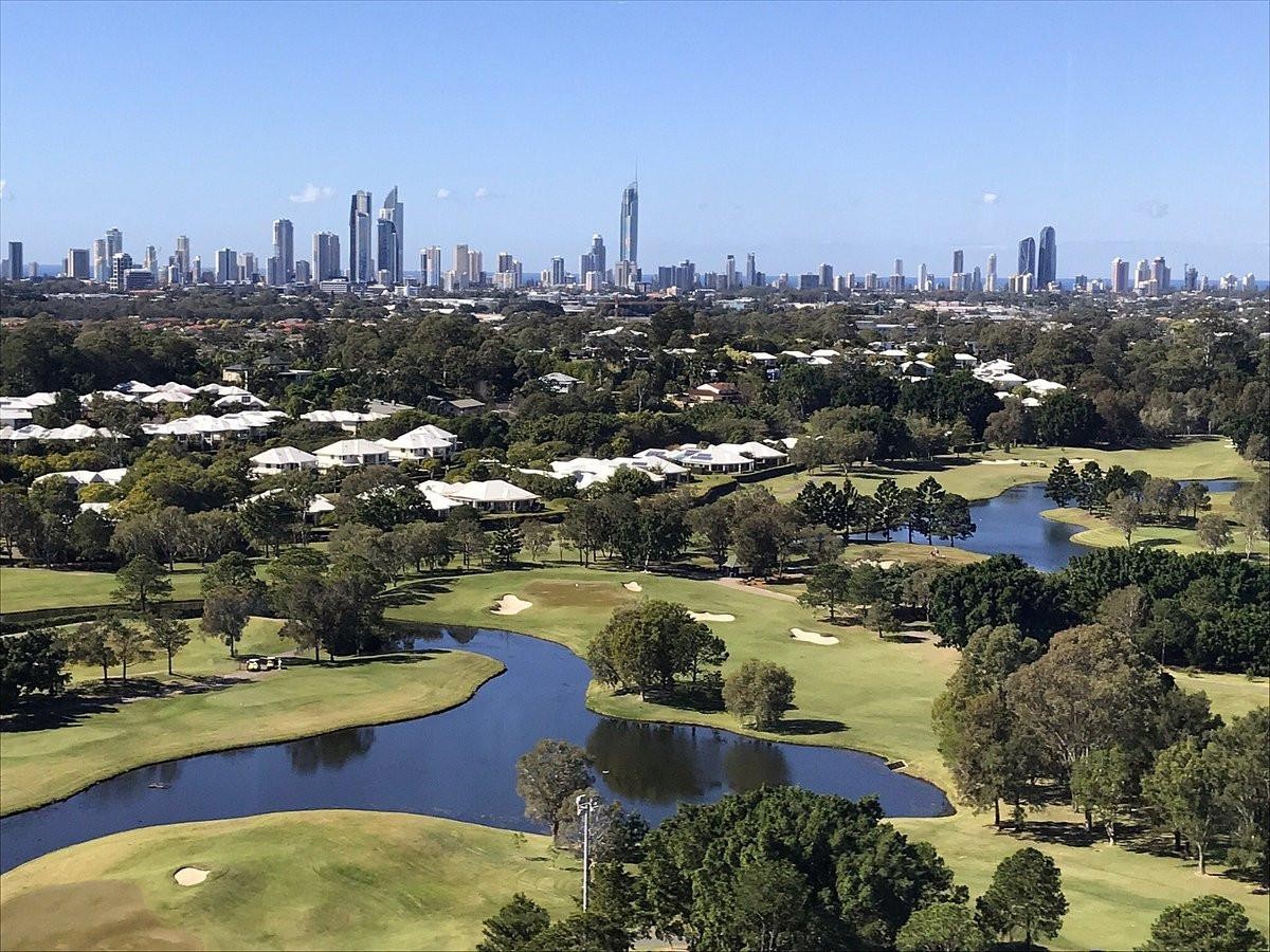 1cae7066d5014478f944e4-l