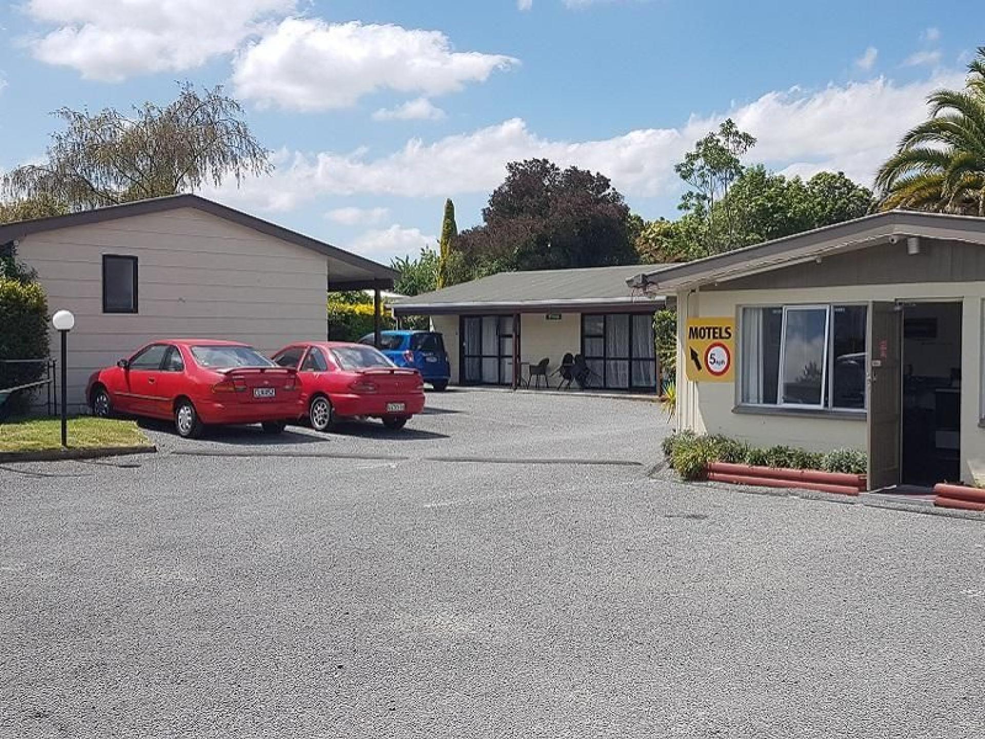 2877144753754ef114d0f7-l