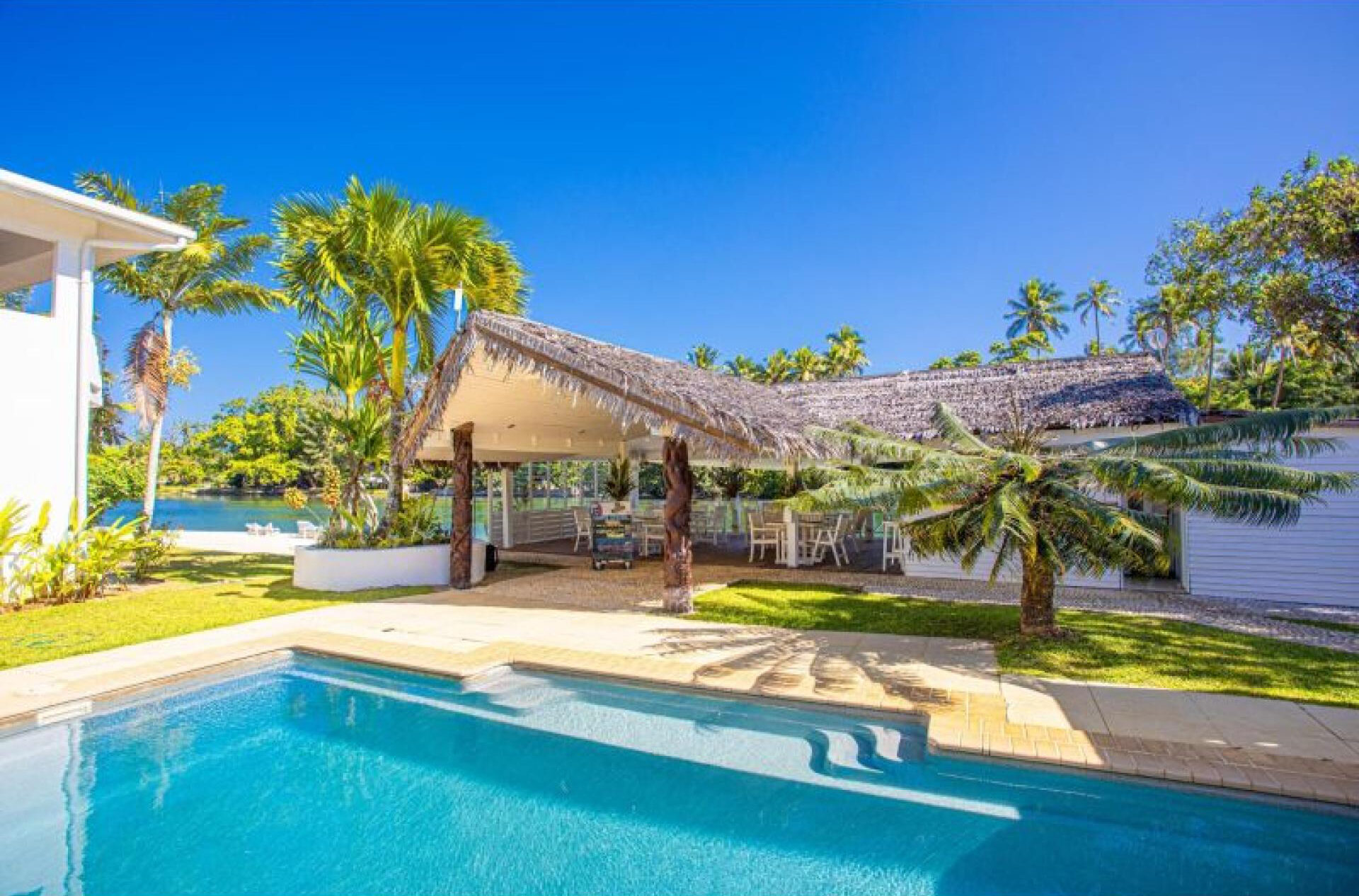 7ed208eedeb3b307698c60-l