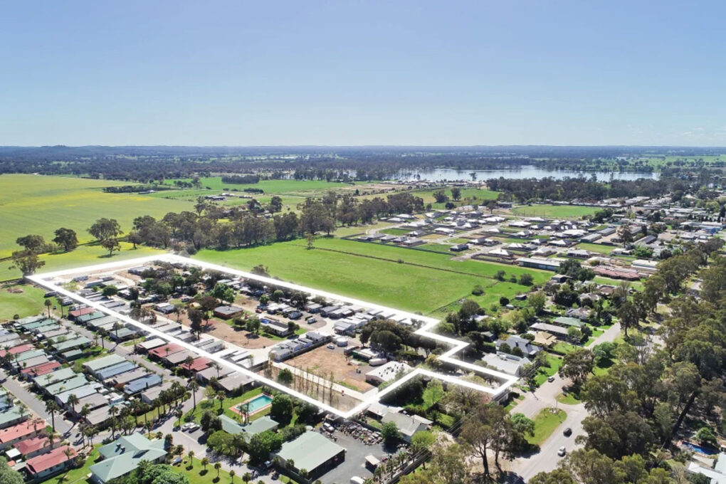 ap-feb26-fl-article-2